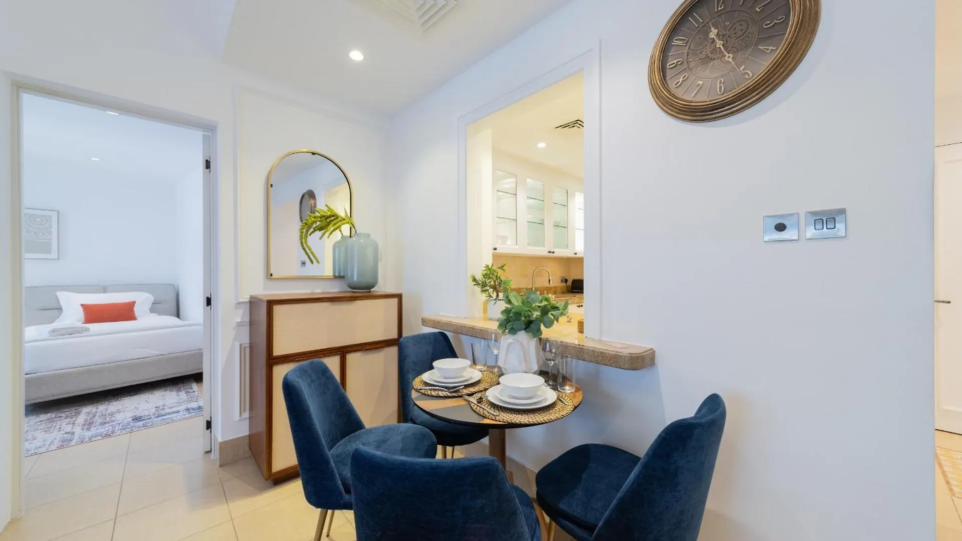 Eden'S Homes & Villas - Burj Khalifa Community Dubai 0*,